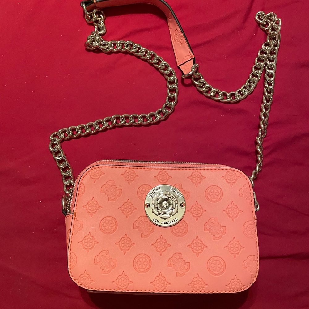 GUESS peach crossbody purse